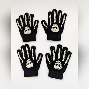 2 Pair of Kids Skeleton/Halloween/Fall Gloves - Black & White